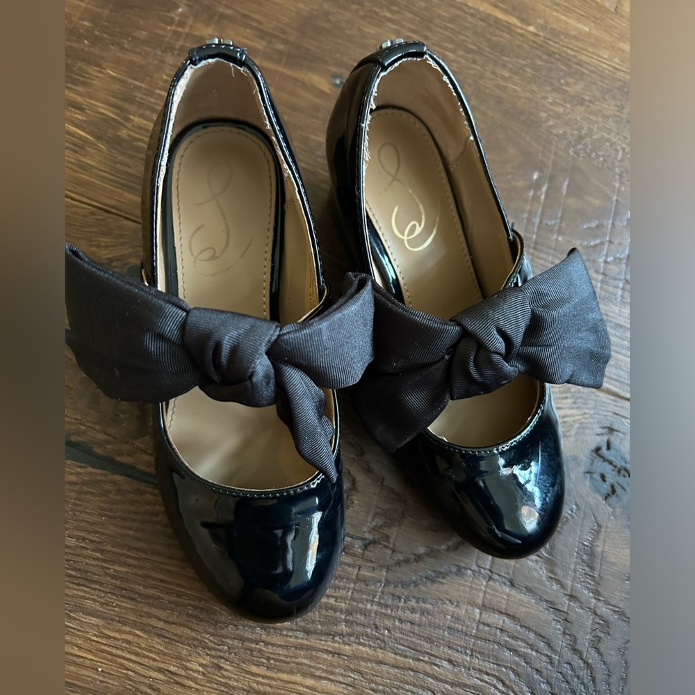 Kids girls Sam Edelman patent shoes with bow size 13